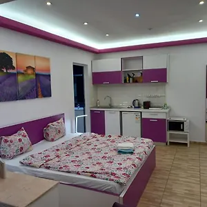 https://center-dream-apartaments-piata-universitate.bucharesthotelsnow.com